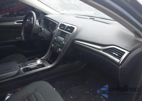 2017 Ford Fusion Se z USA, uszkodzony, nr VIN 3FA6P0HD2HR129095